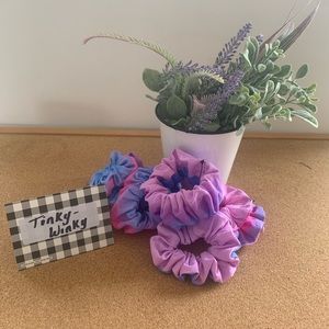 * HOMEMADE * Pink to Purple Ombré Scrunchies